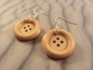 Preview: beige Knopf Ohrringe Holz Natur Button